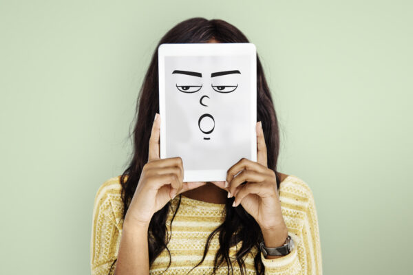 face-expression-emotional-people-concept.jpg